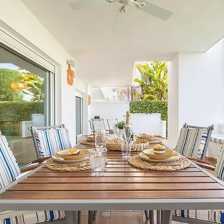 Los Monteros Palm Beach By The Ocean Apartment